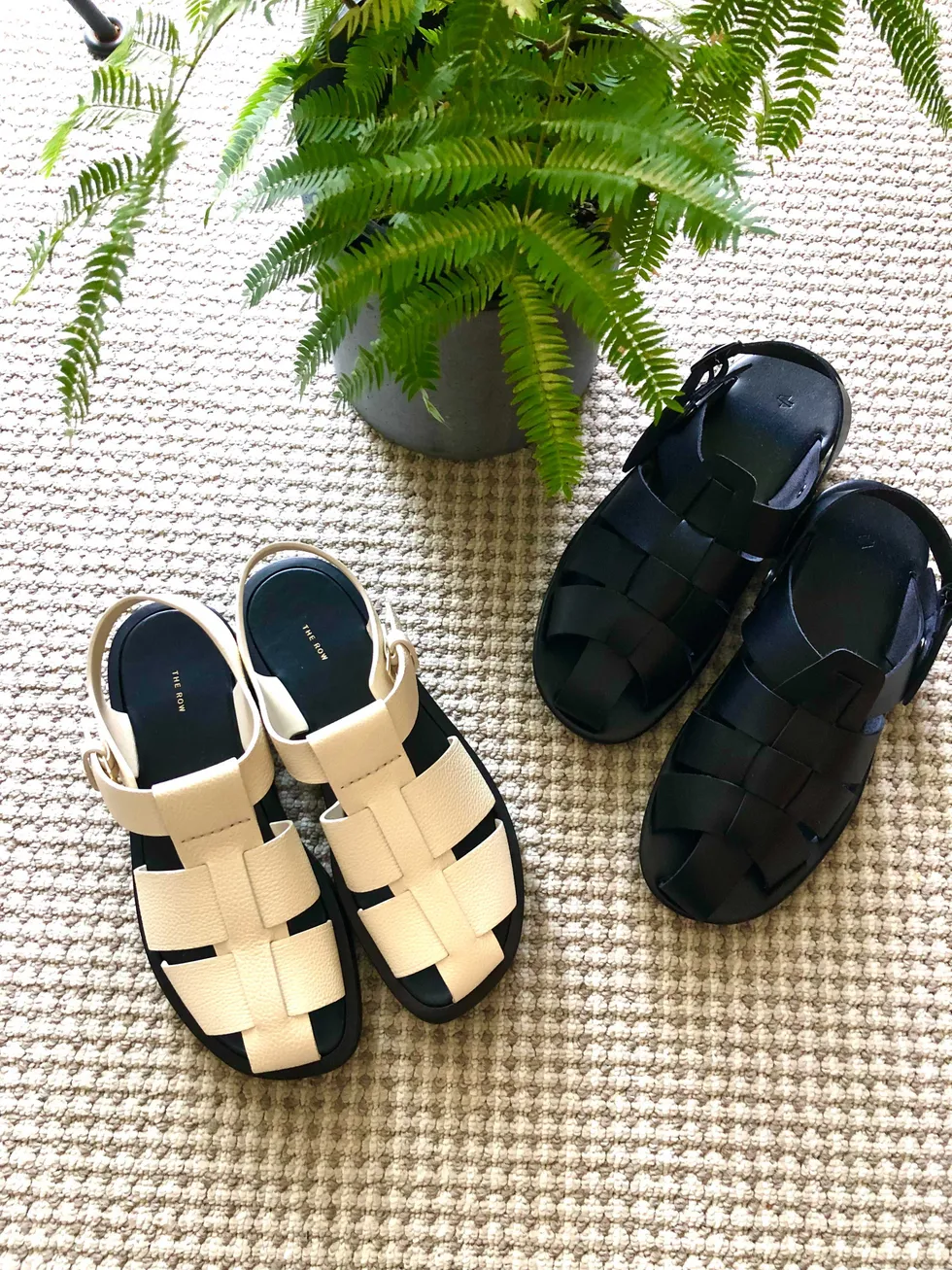 【39】THE ROW ザロウFisherman Sandal