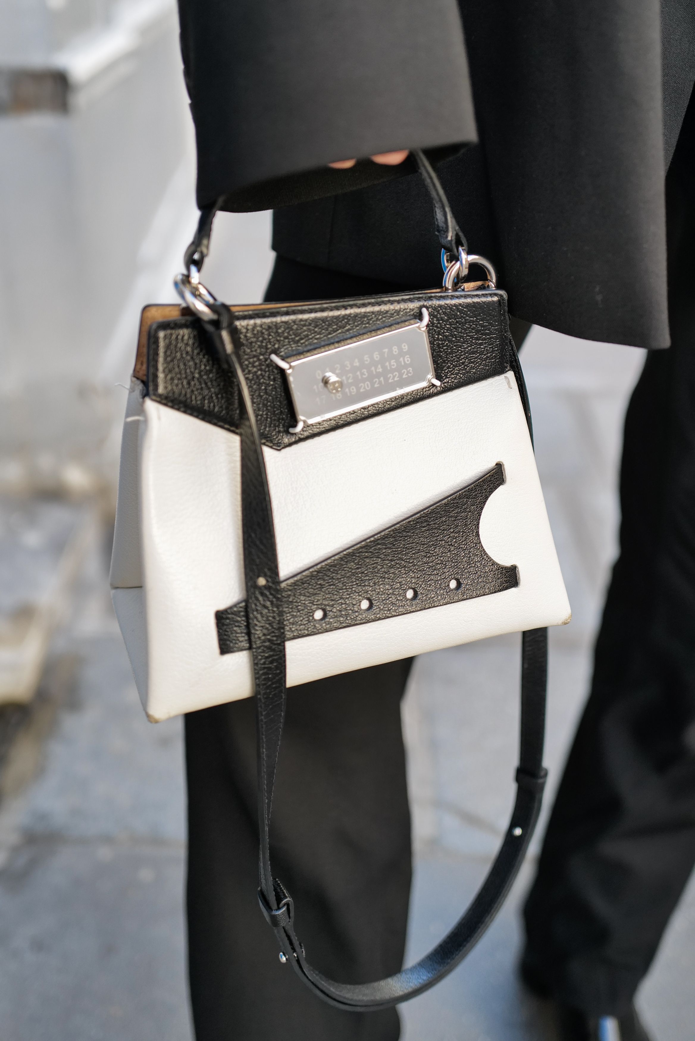 PARIS PARIS ミニバッグ PARIS BAG MINI（パリスバッグミニ）｜J.B. ATTIRE（ジェー