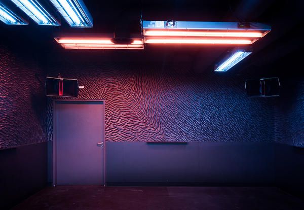 Blue, Light, Red, Purple, Lighting, Wall, Room, Neon, Architecture, Ceiling, 