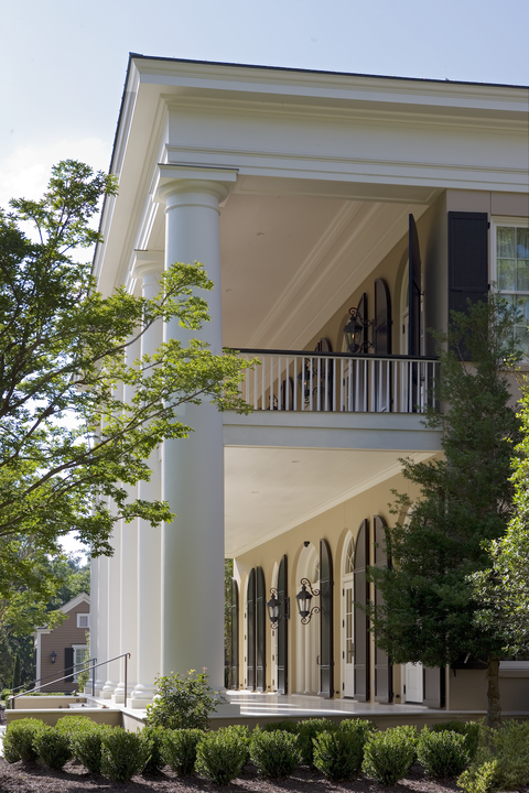 front-porch-decorating-ideas-historical-concepts-south-carolina-greek-revival-veranda