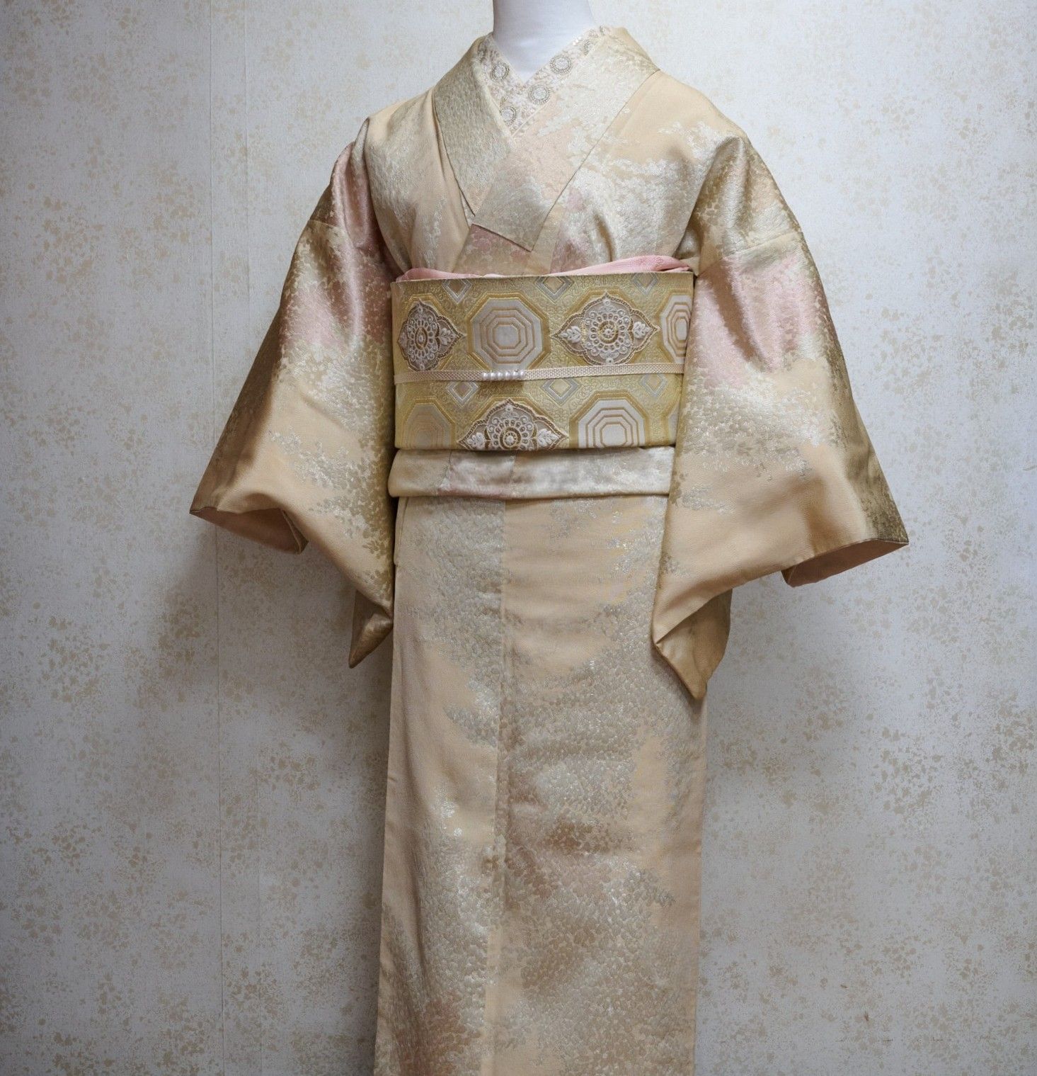 池田由紀子の「着物を楽しむ応用テクニック」｜3. インド刺繍を