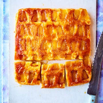 three ingredient pineapple cake