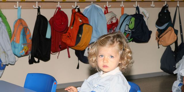 la princesa de asturias en su primer dia en la escuela infantil