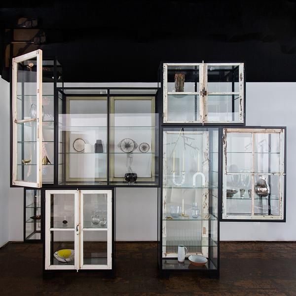 Display case, Shelf, Room, Building, Architecture, Transparent material, Furniture, Shelving, Glass, Window, 