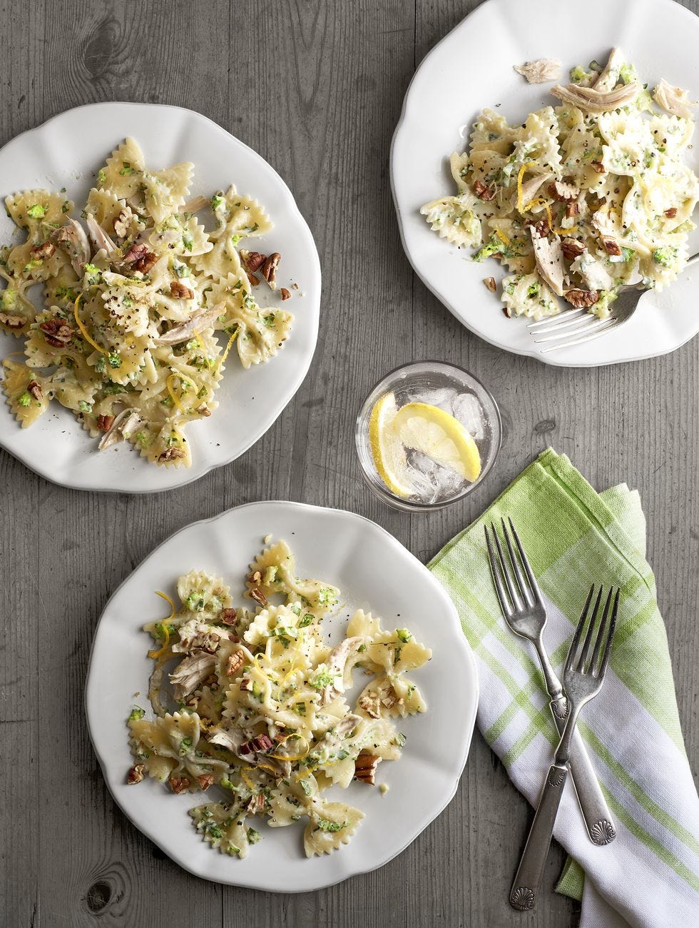 30 minute dinners chicken broccoli pesto bow ties