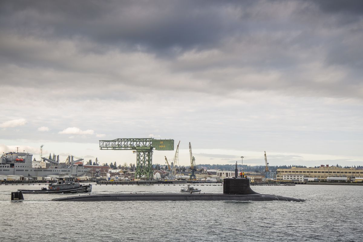 bremerton, wash dec 15, 2016   the seawolf class fast attack submarine uss connecticut ssn 22 departs puget sound naval shipyard for sea trials following a maintenance availability us navy photo by thiep van nguyen iireleased