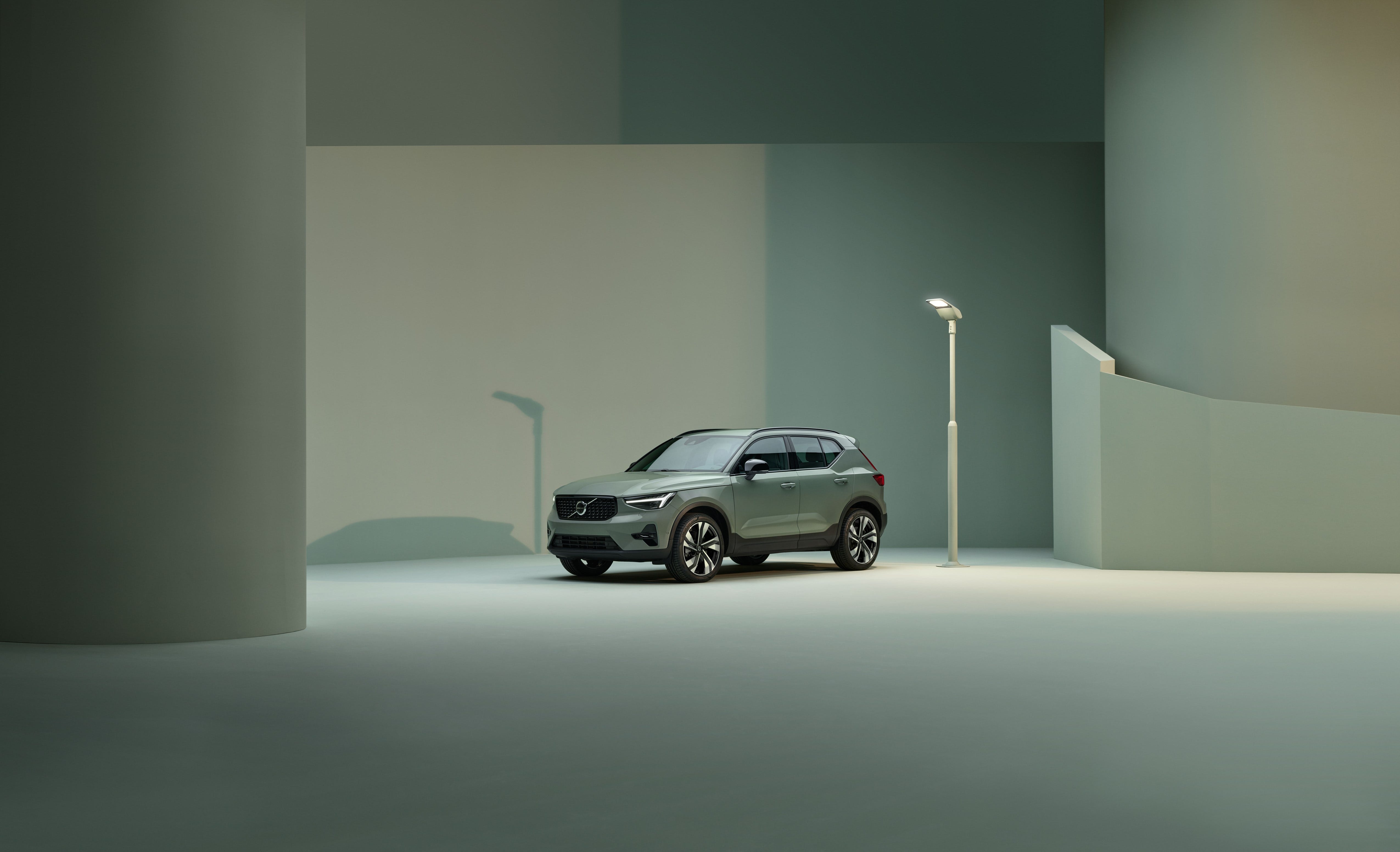 Best Luxury Subcompact Suv 2024 - 2gd7w54