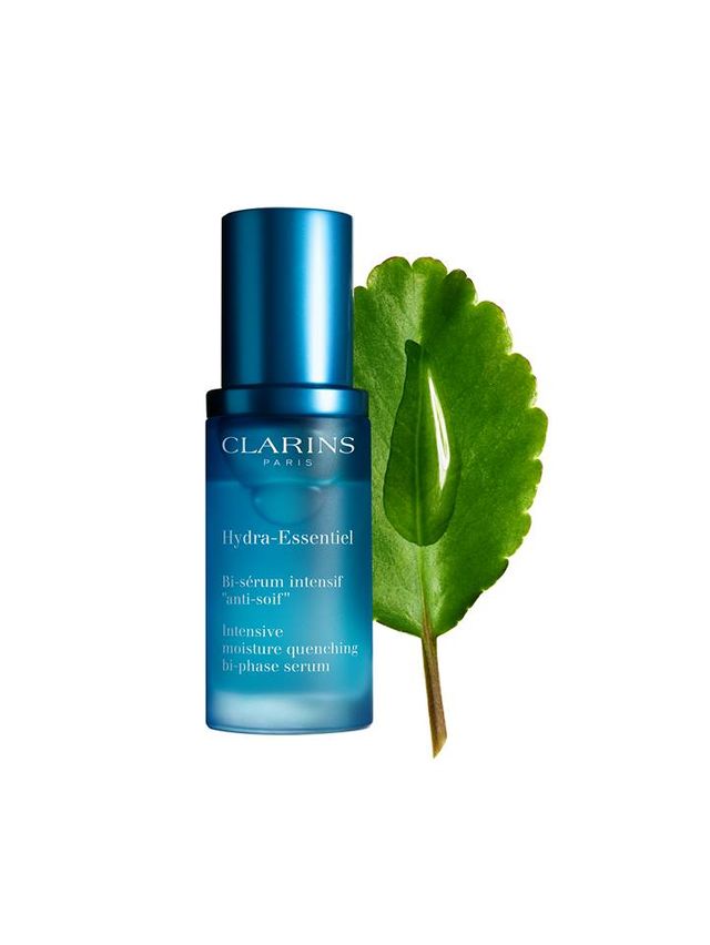 Product, Beauty, Liquid, Water, Plant, Annual plant, Centella, Fluid, Skin care, Herb, 