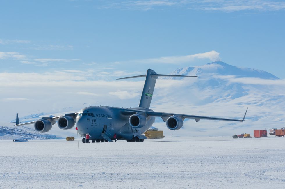 a c 17 globemaster lands at mcmurdo station in antarctica courtesy photo from tech sgt jesse huneycutt, 145th logistics readiness squadron