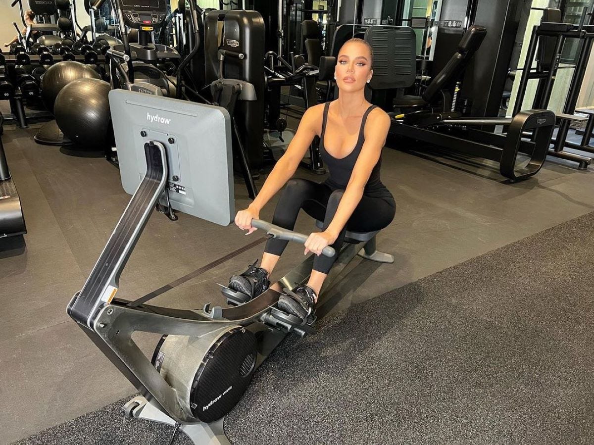 Khloe Kardashian impone moda fitness: Ir al gym sin ropa interior - Miami  Diario