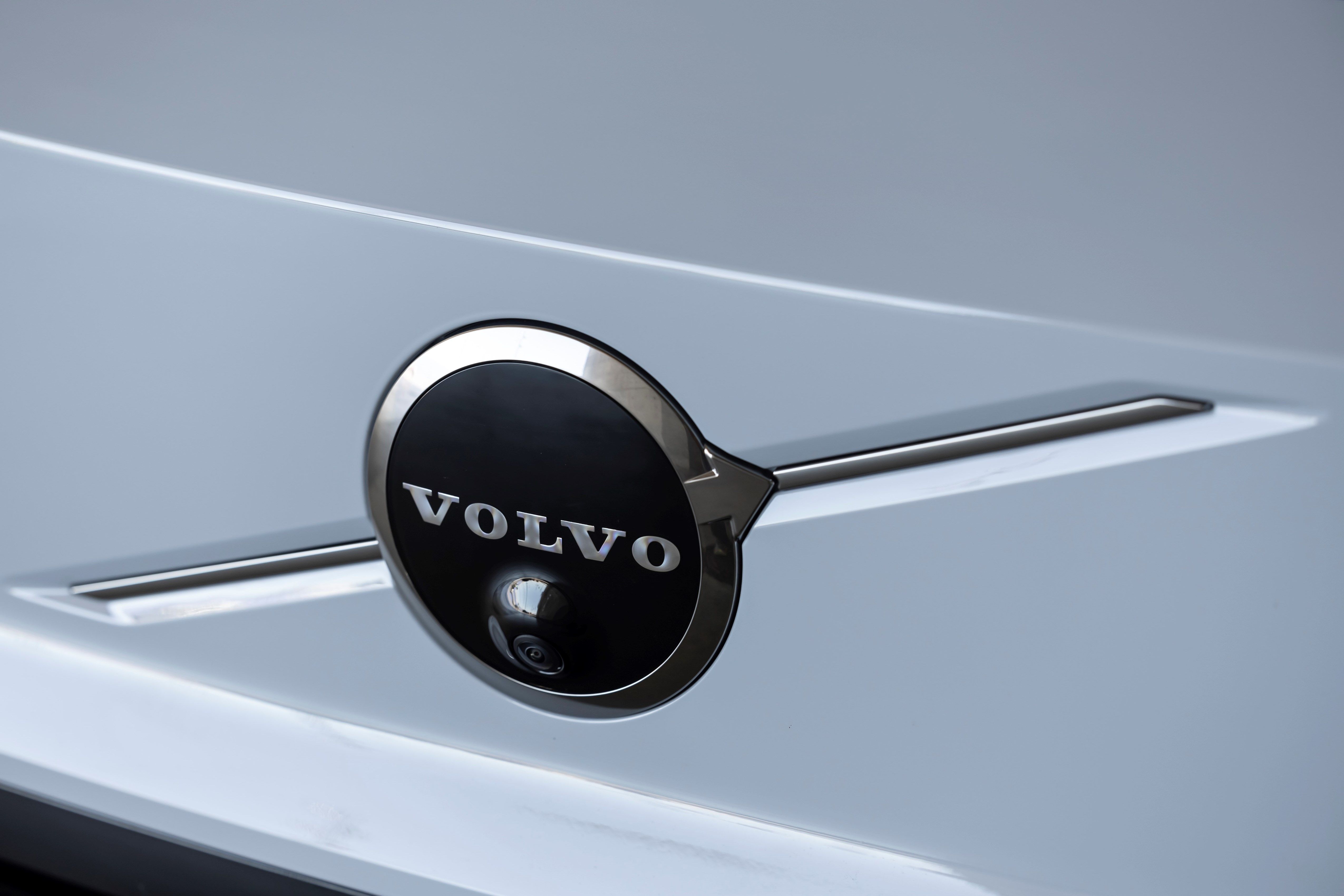 2026 Volvo ES90: What We Know So Far