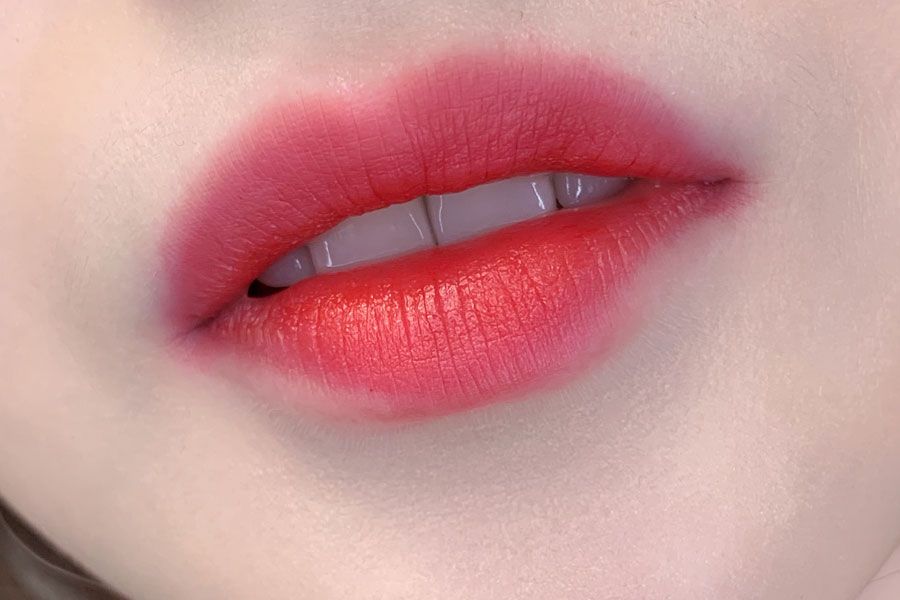 Lip, Cheek, Face, Skin, Red, Lipstick, Mouth, Chin, Pink, Close-up, 
