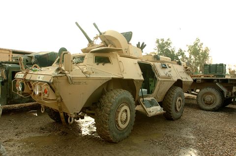 m1117 armored security vehicle side exit hatch