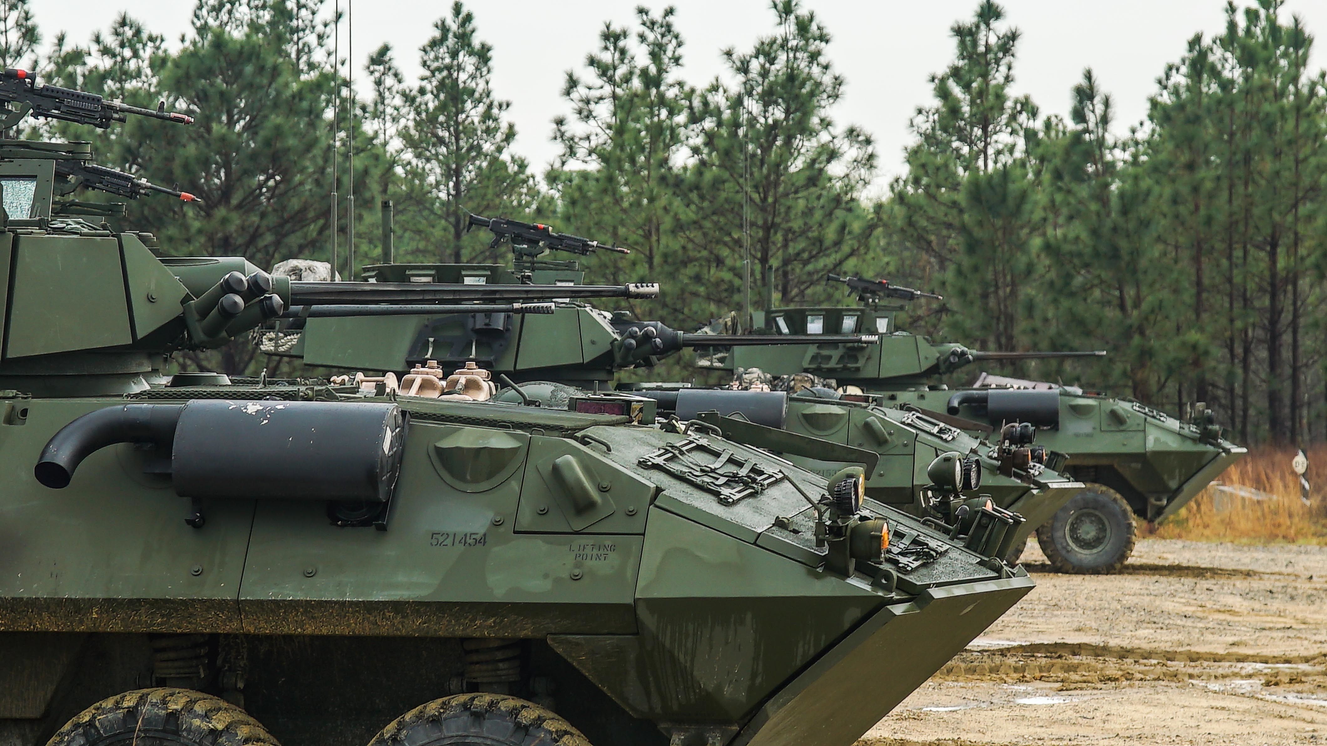 Army Light Armored Vehicles | U.S. Marines LAV-25A2