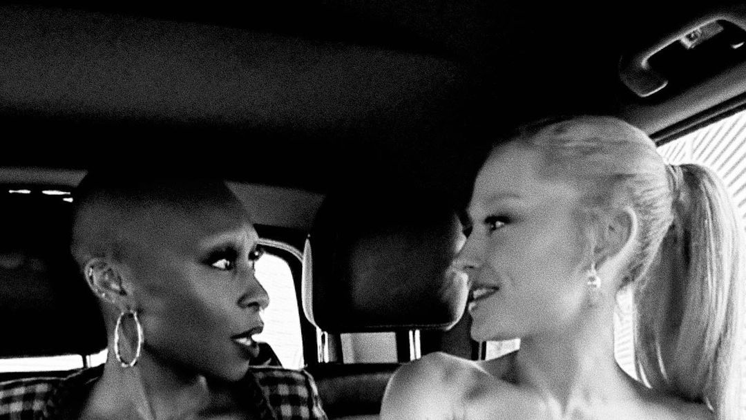 Ariana Grande Shares Pics From The Set Of ‘wicked With Costar Cynthia Erivo 4734