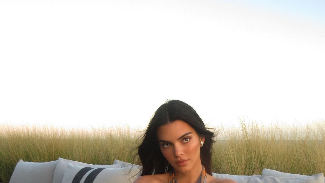 Kendall Jenner Wore a Sheer Blouse Without a Bra - Yahoo Sports