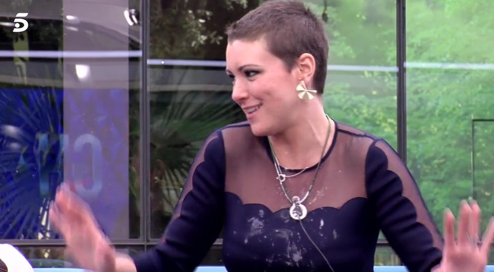 Kiko Rivera e Irene Rosales, cansados de la falsedad de María Jesús Ruiz