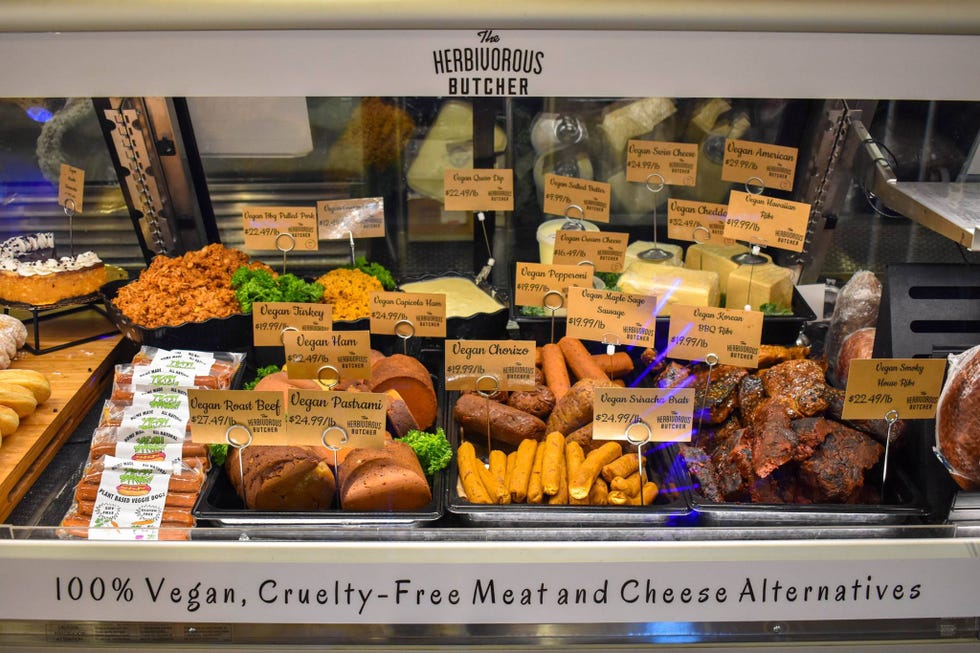 bakery, food, delicatessen, delicacy, natural foods, convenience food, cuisine, whole food, pâtisserie, grocery store,
