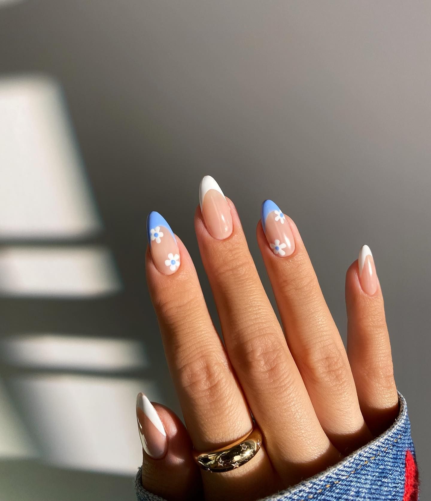 25 Cute Coloured French Tip Nail Ideas : Simple Peach French Tips