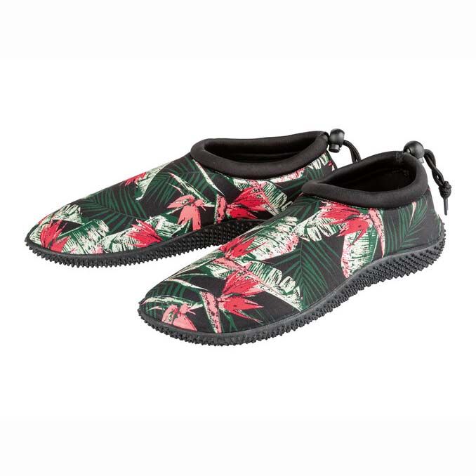 Beach hot sale shoes lidl