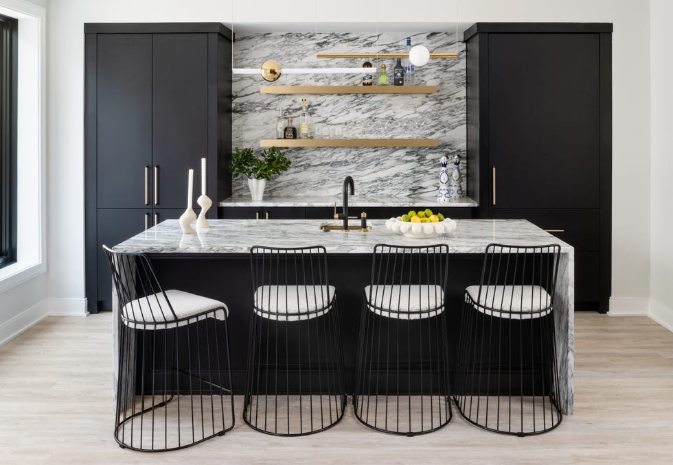 casa nueva pensada para crecer en familia con materiales duraderos y un interiorismo elegante y funcional