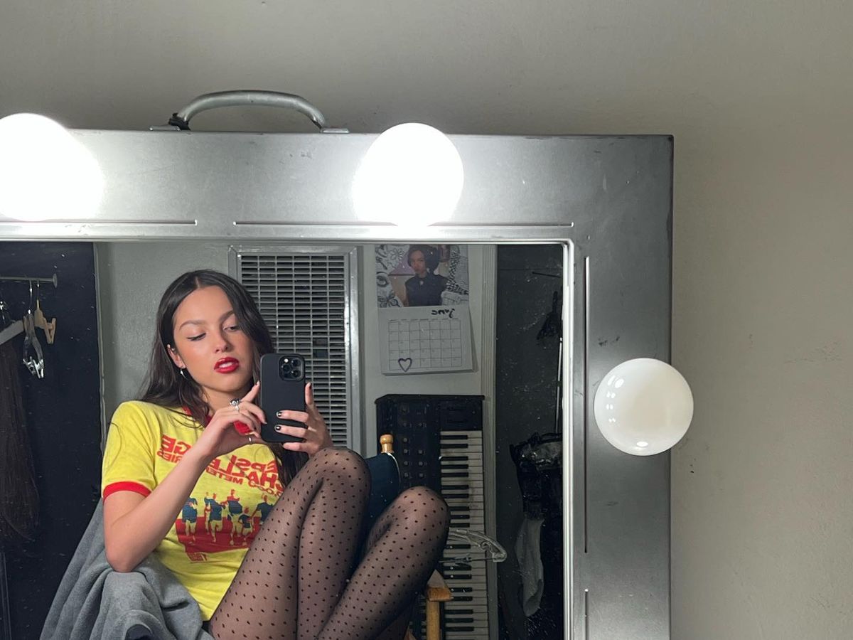 Olivia Rodrigo Posted a Pantless Selfie with Sheer Tights