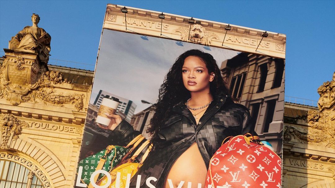 A bump-baring Rihanna is the new face of Louis Vuitton's campaign
