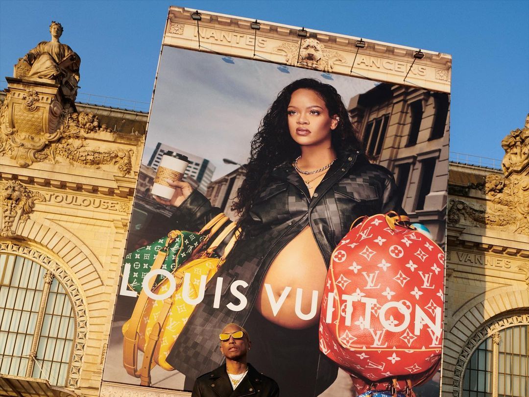 Dua Lipa's Louis Vuitton Headscarf and Sweat Shorts