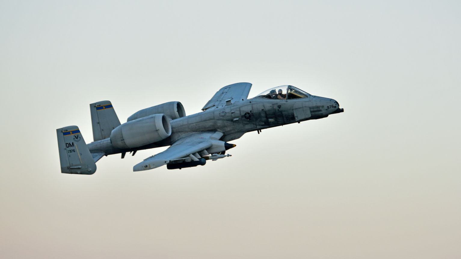 A-10 modern fighting aircraft volume6◎ A-10 Thunderbolt II (Modern fighting aircraft): Sweetman