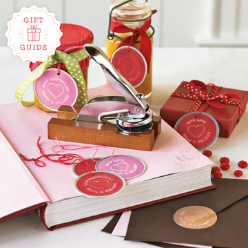Gifts for Your Favorite Book Lover