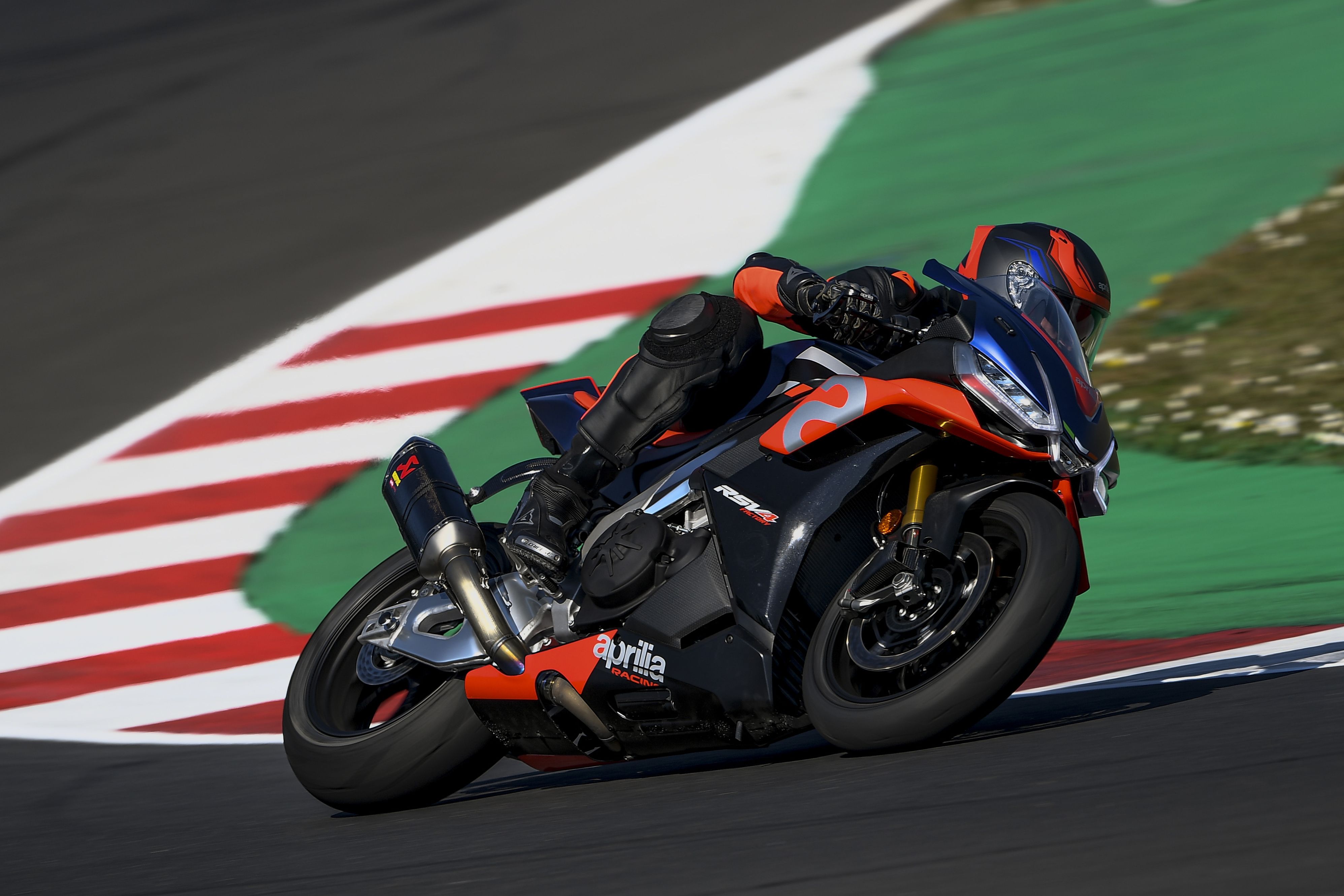 Aprilia RSV4 1100 Factory Is a Missile for the Street—and Track