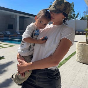 kylie jenner son aire rare pics