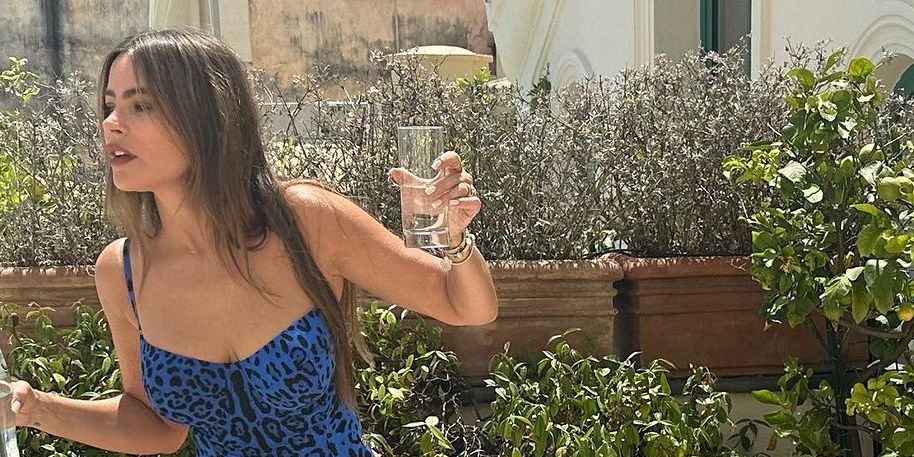 Sofía Vergara Wraps Up Italian Holiday in a Blue Leopard-Print Swimsuit