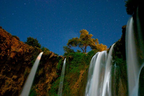 Deze waterval in het midden van Marokko is een favoriete bestemming voor bezoekers