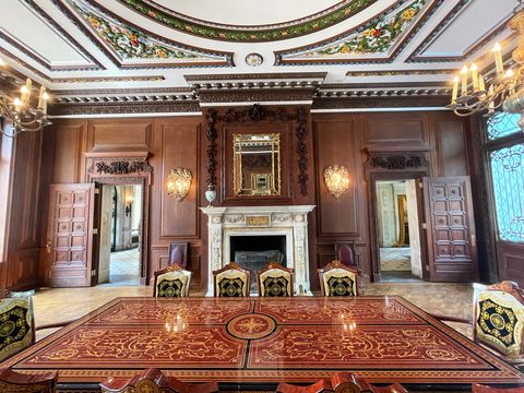 woolworth mansion aka winfield hall in glen cove long island is headed to auction in july of 2021