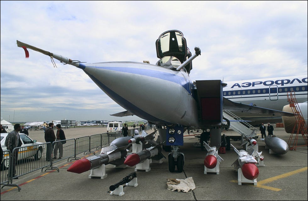 39th, paris air show on june 15th, 1991 in le bourget, france