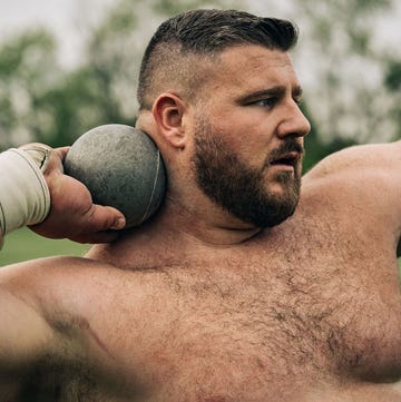 joe kovacs, entrenamiento de lanzador de peso en los juegos olímpicos