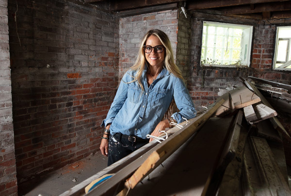 nicole curtis
