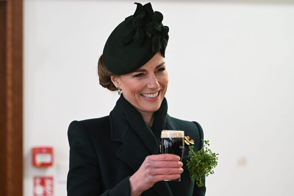 3a3pfy9 the princess of wales enjoys a glass of guinness during a visit to the irish guards for their st patrick's day parade at wellington barracks in london. picture date: monday march 17, 2025
