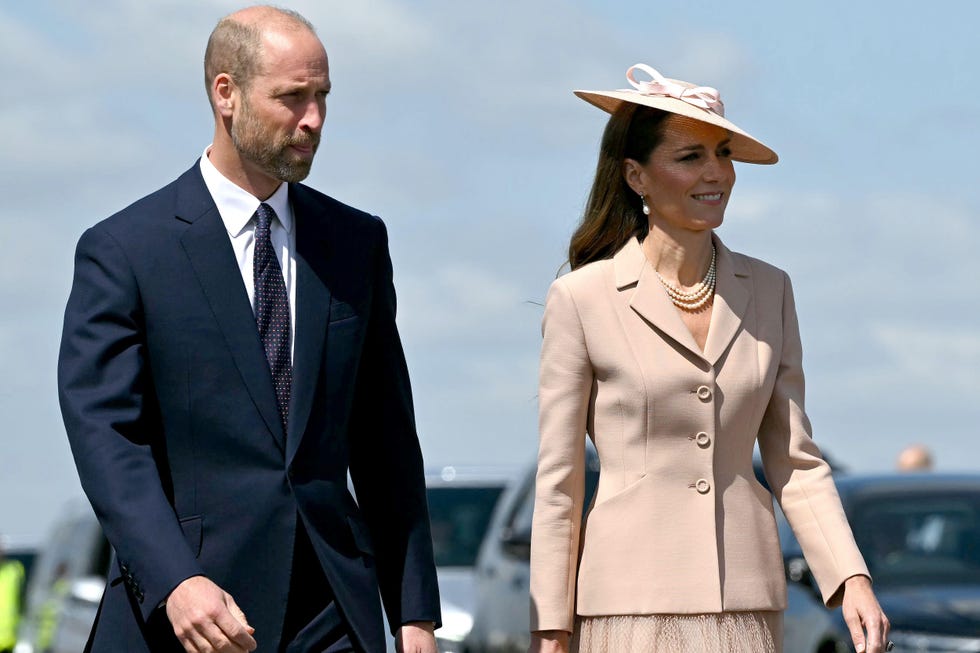 alamy live news. 3bpee4w the prince and princess of wales arrive to greet the president of france emmanuel macron and his wife brigitte macron at raf northolt, north london, on day one of the french president's state visit to the uk. picture date: tuesday july 8, 2025. this is an alamy live news image and may not be part of your current alamy deal . if you are unsure, please contact our sales team to check.