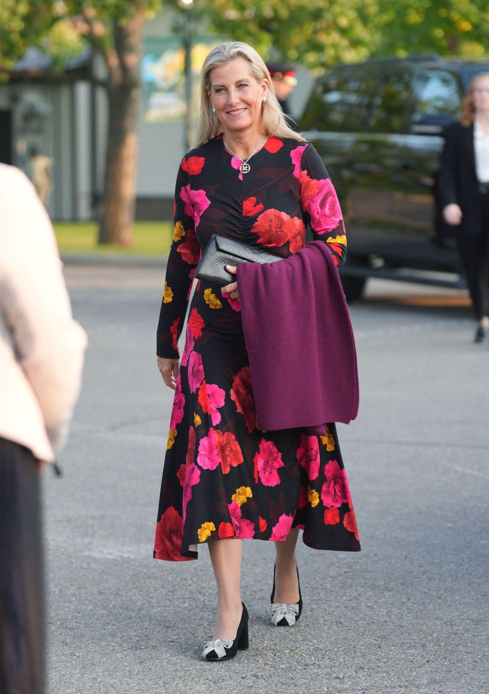 alamy live news. 3cjehdm the duchess of edinburgh, as part of her visit to canada, arrives at riding hall circle, spruce meadows, for a dinner to mark the calgary based sports and entertainment complex's 50th anniversary. picture date: saturday september 6, 2025. this is an alamy live news image and may not be part of your current alamy deal . if you are unsure, please contact our sales team to check.