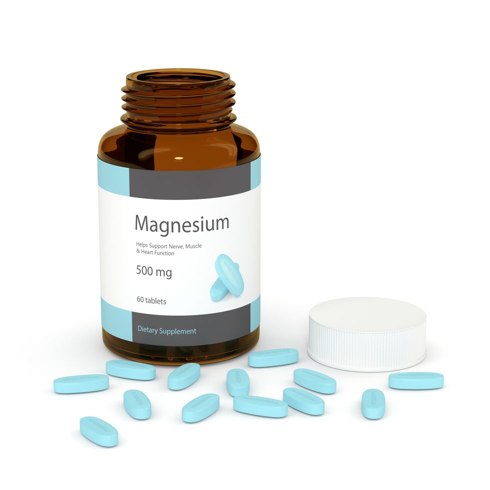 3d render of magnesium container with pills