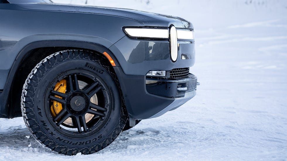 pirelli scorpion tires
