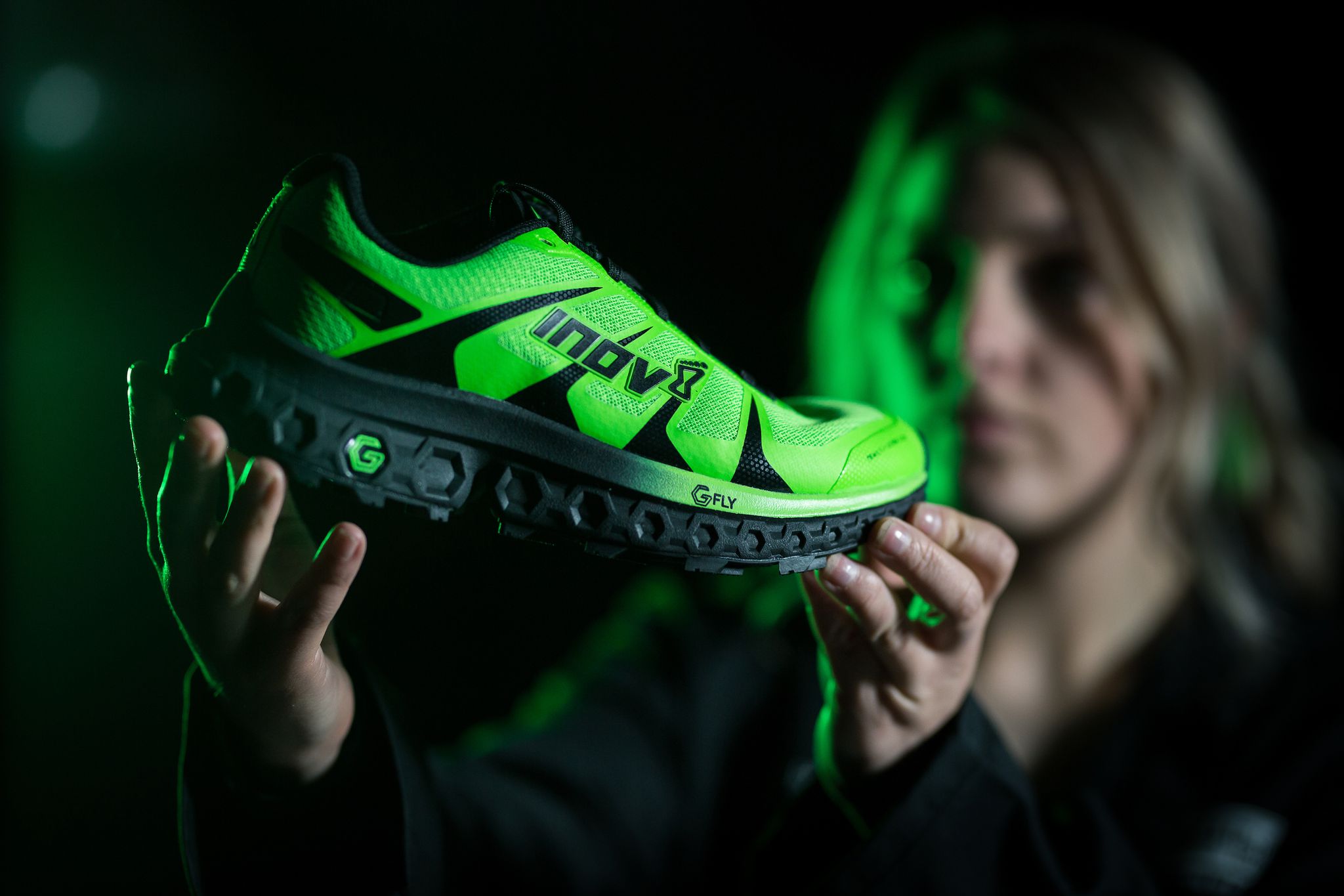 Mold Feed på Blank Inov-8 launches 'world-first' TRAILFLY ULTRA G 300 MAX