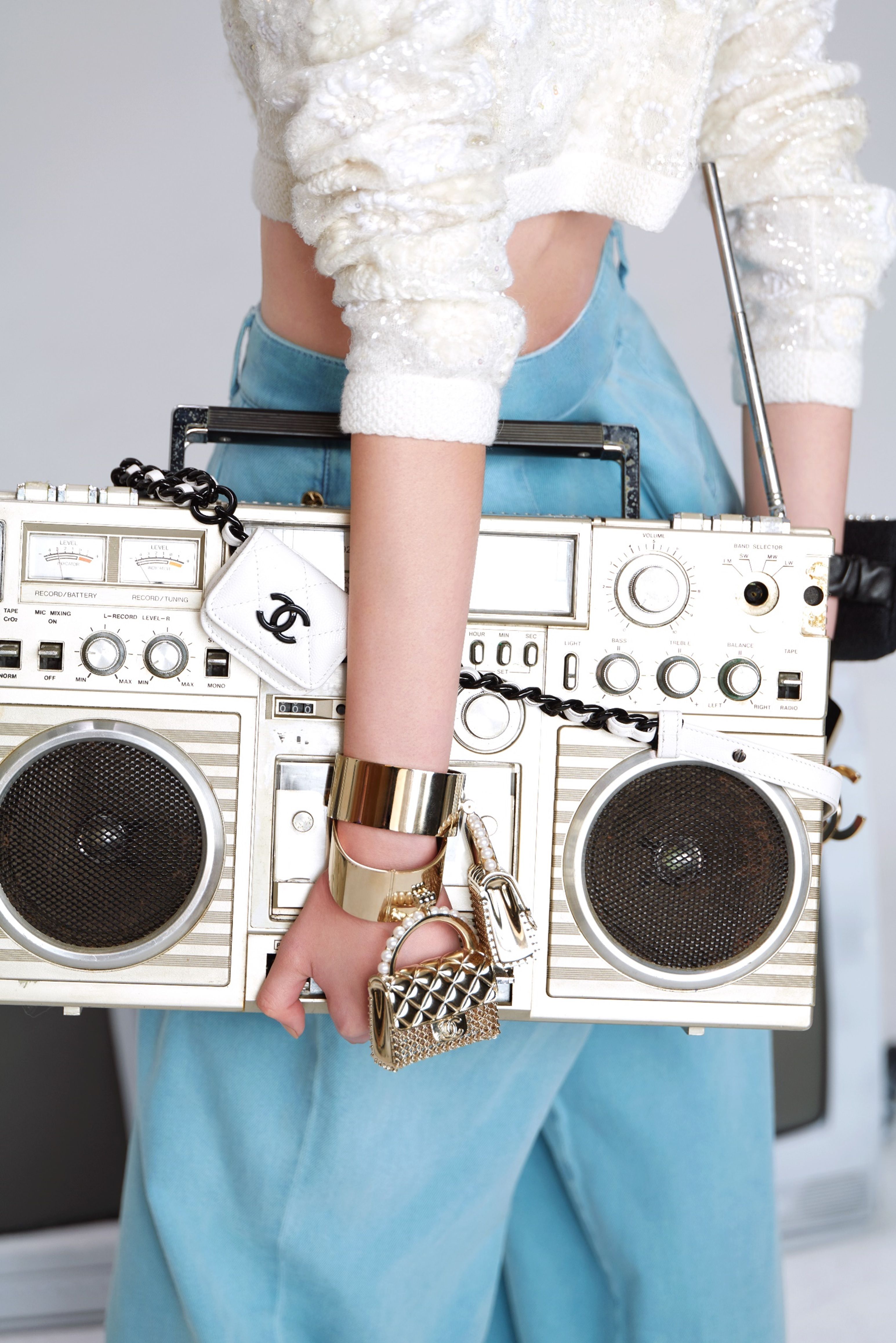 Moschino 2024 boombox bag