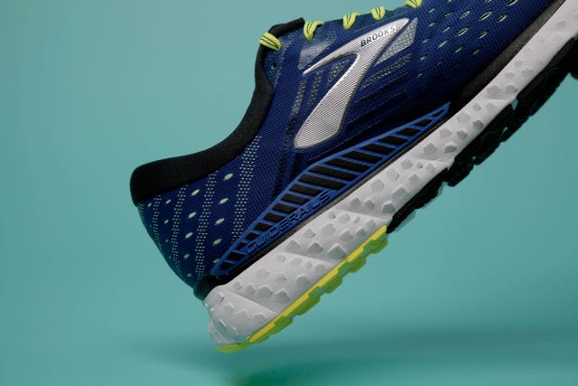 brooks transcend 6 review