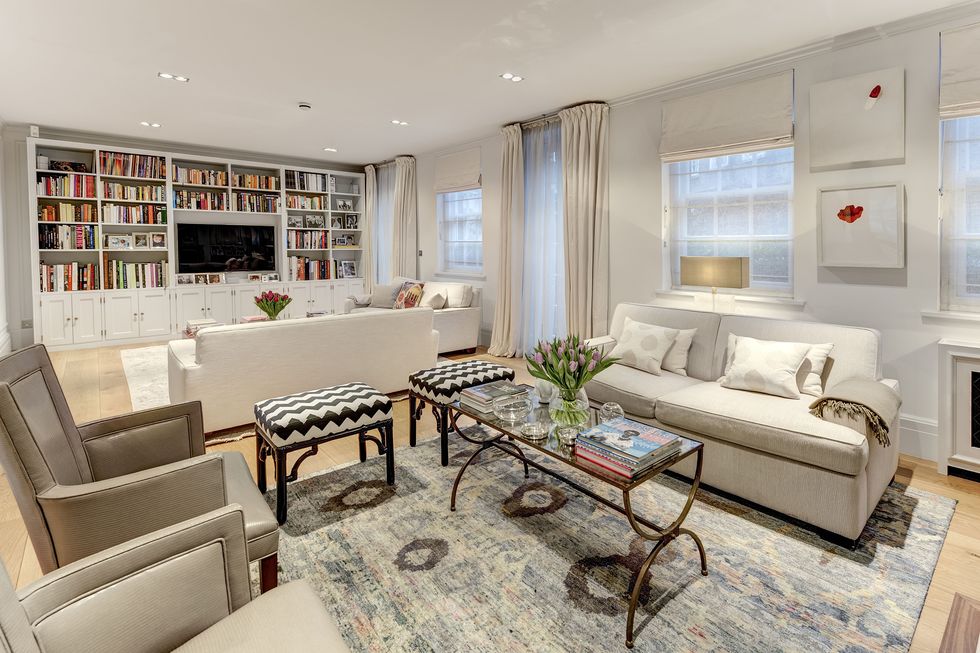 lee radziwill buckingham place home for sale