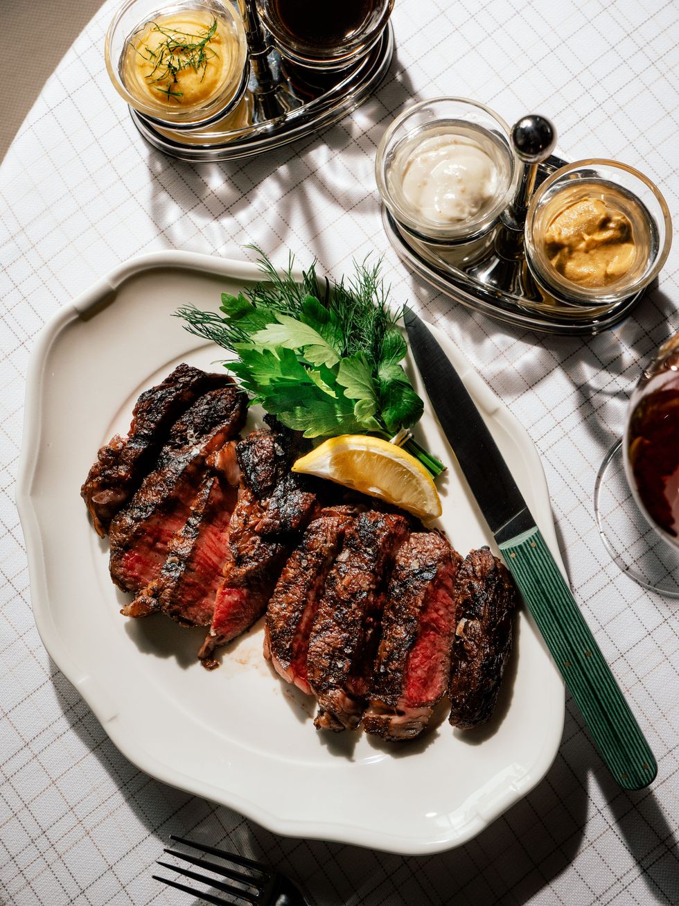 亞洲第一家the standard grill餐廳登陸曼谷！「便士地板、創新菜餚」傳承紐約肉庫區靈魂