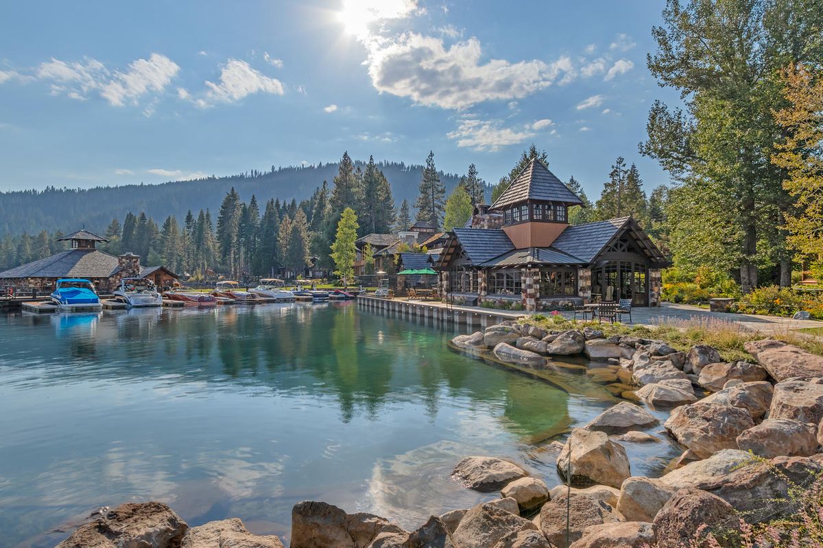 lakeside home in Lake Tahoe