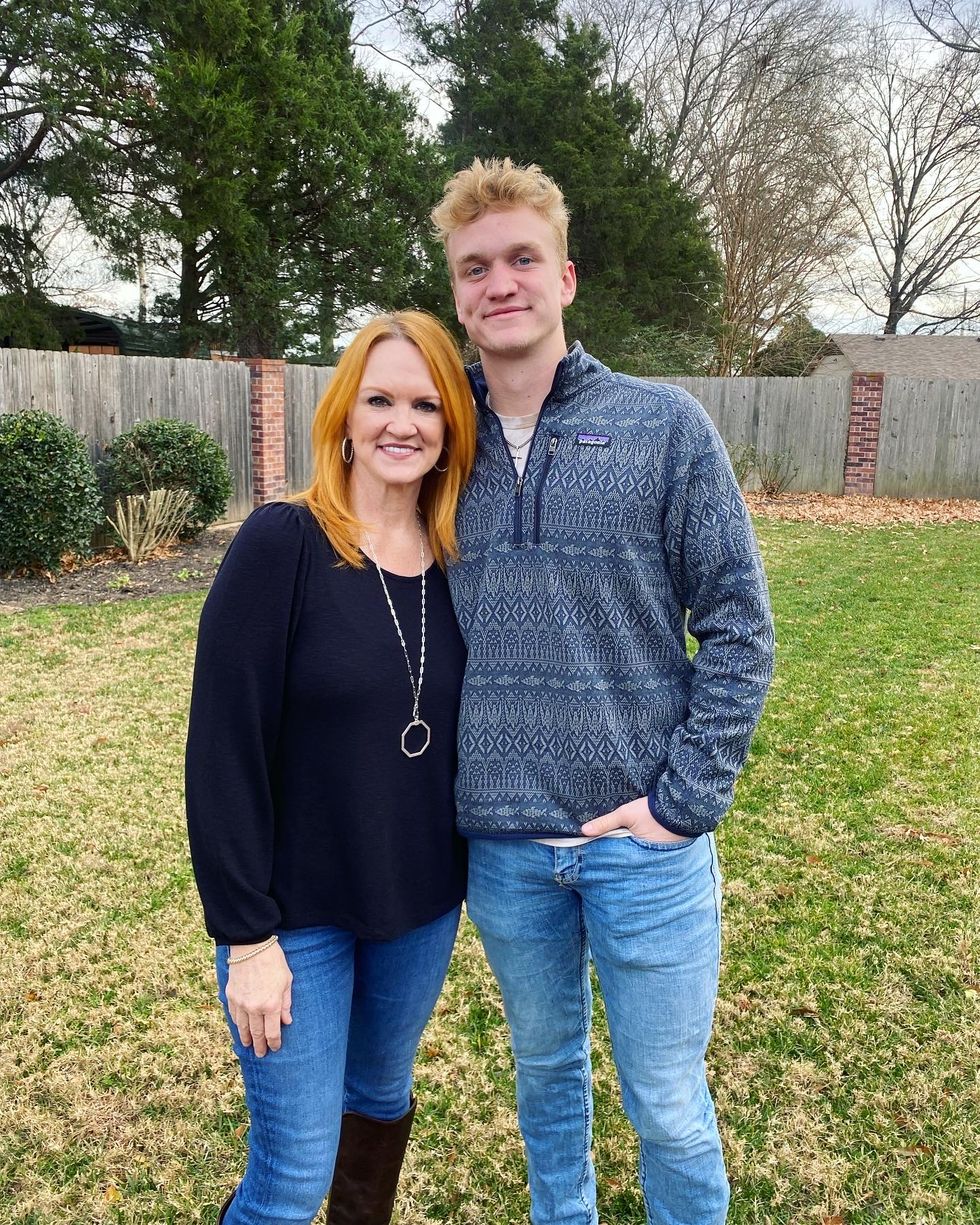 ree drummond and bryce drummond christmas day 2021